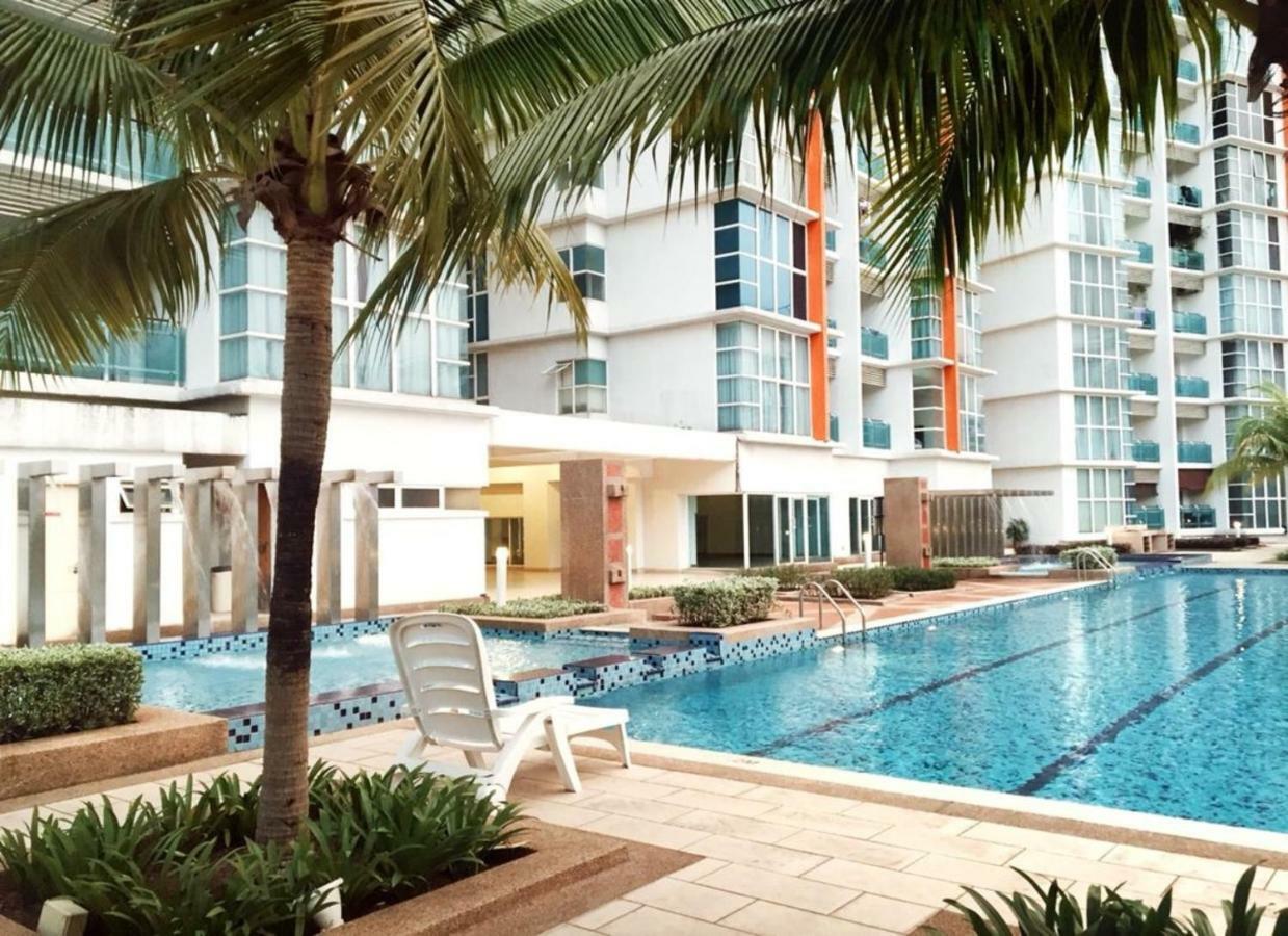 Ara Damansara Oasis Residence, Specious Home 4-8Pax, 8Min Subang Airport, 10Min Sunway Petaling Jaya Exteriör bild